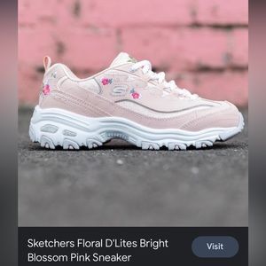Skechers D’Lites pink memory foam shoes